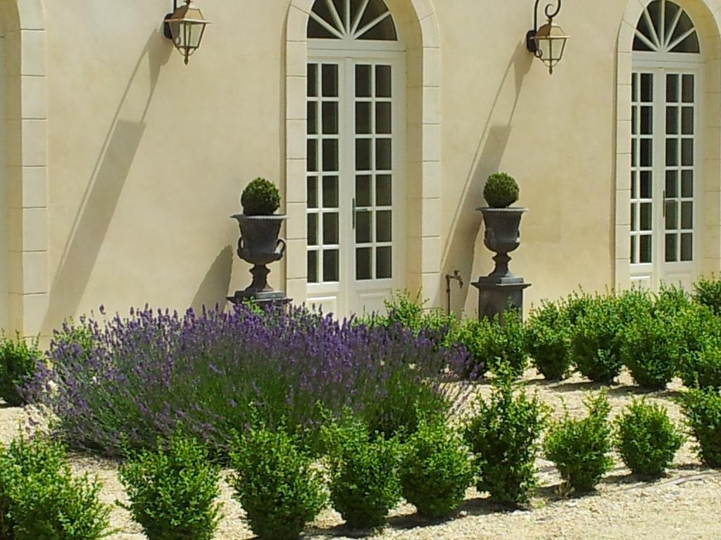 L'Orangerie Du Grand Jardin Villa Condé-sur-Seulles Buitenkant foto